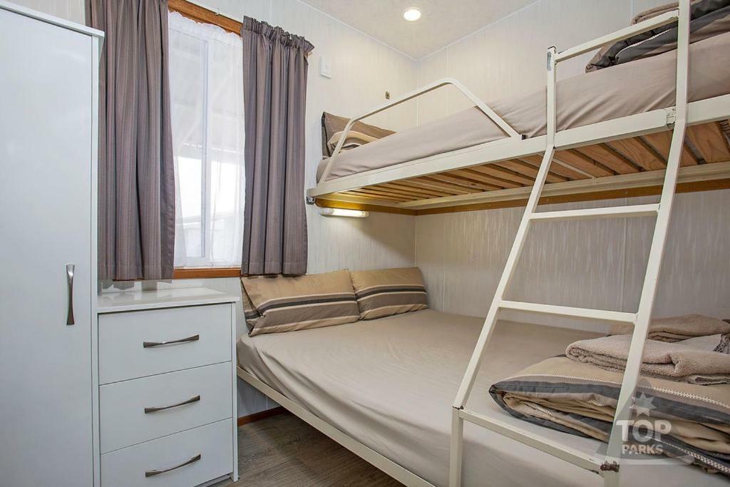 Great Ocean Road Tourist Park Hotel Peterborough Buitenkant foto